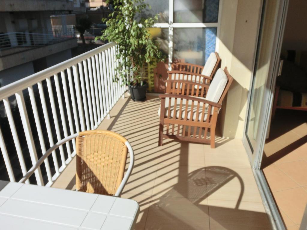Apartamento Rex Benidorm Bagian luar foto